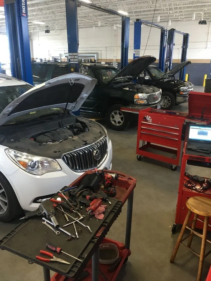 Emergency Services 1 mobile emergency mechanic Services in Tampa, FL