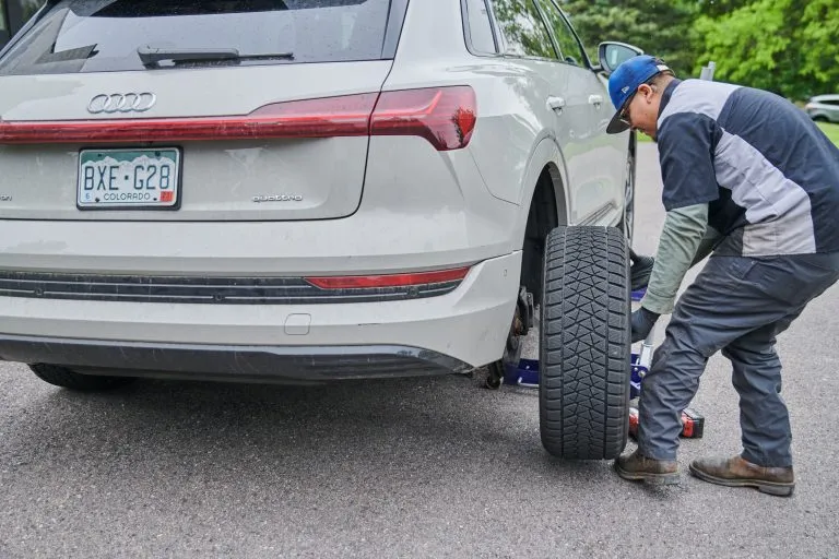 Mobile Tire Change Services Tampa Fl